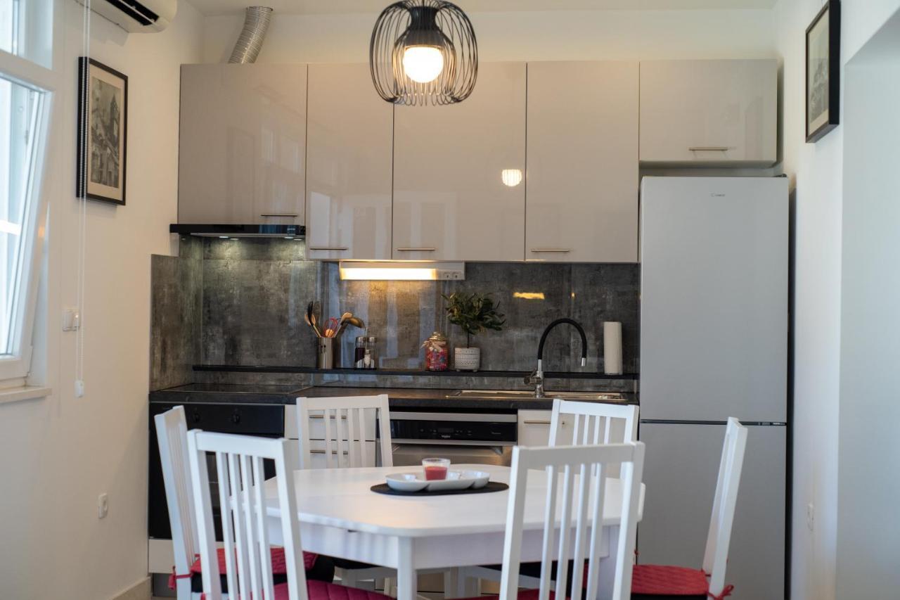 Apartman Dupin Dugi Rat Luaran gambar